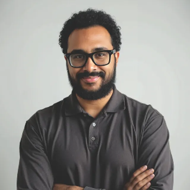 Carlos Almonte, Principal Engineer at TNT Growth